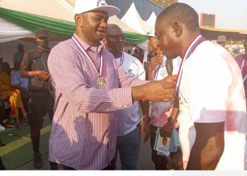 Sen. Nwebonyi offers Scholarship to 21 young Football prayers in Ebonyi