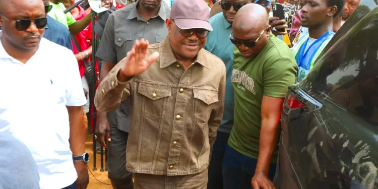 Tinubu commends Wike for APC victory in FCT