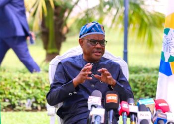 NUJ joins calls for public apology from Wike over threat to ‘shoot’ Seun Okinbaloye