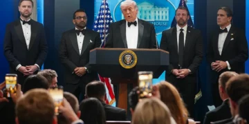 White House shooting won’t deter me from Iran war – Trump