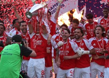 Arsenal End 22-Year Wait, Lift Premier League Trophy
