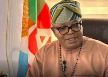 Uproar In Edo APC As Chairman, Emperor Tenebe is Accused of Bias in Nomination Form Sales