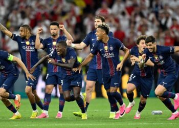 PSG defeat Arsenal on penalties to retain Champions League trophy