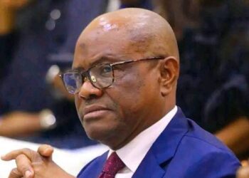 ‘Don’t sell that land’, Cleric kneels for Wike over Abuja recreation park